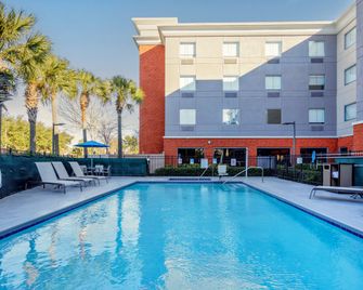 Holiday Inn Express & Suites Orlando-Ocoee East By IHG - Orlando - Pool
