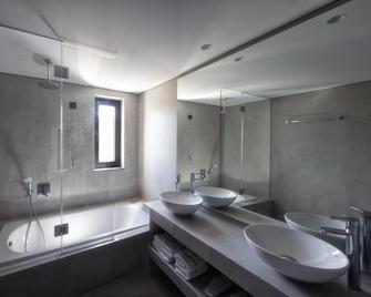 Aqua Bay Suites - Tsilivi - Bathroom