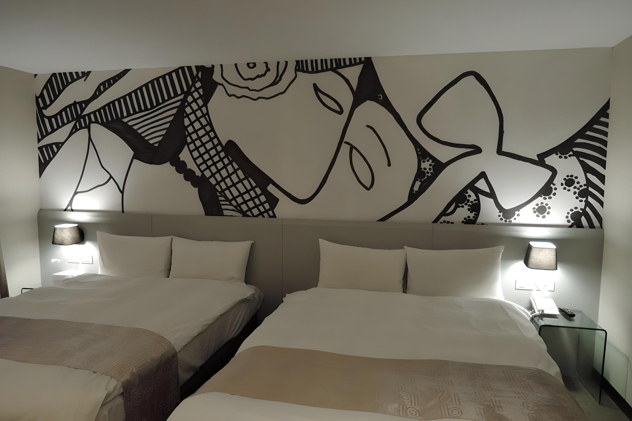 ترافيل آرت إن