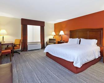 Hampton Inn & Suites Exmore - Eastern Shore - Exmore - Спальня