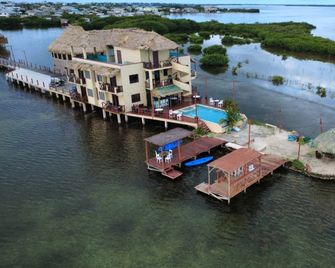 Lina Point Belize Overwater Resort - San Pedro Town