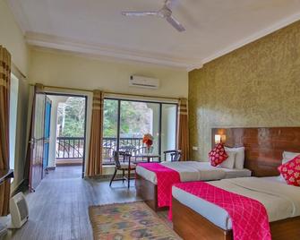 Aranyam River Retreat - Rishikesh - Bedroom