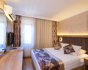Kandelor Hotel - Alanya - Bedroom