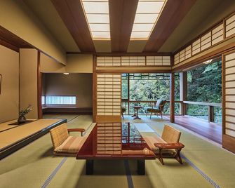 Nishimuraya Honkan - Toyooka