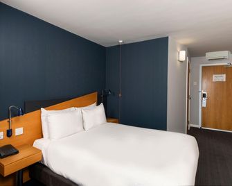 Holiday Inn Express Birmingham - Oldbury by IHG - Oldbury - Ložnice