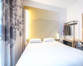 B&B HOTEL Sainte-Maxime Golfe de Saint-Tropez - Sainte-Maxime - Sypialnia