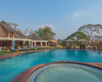 Lilayi Lodge - Lusaka - Havuz