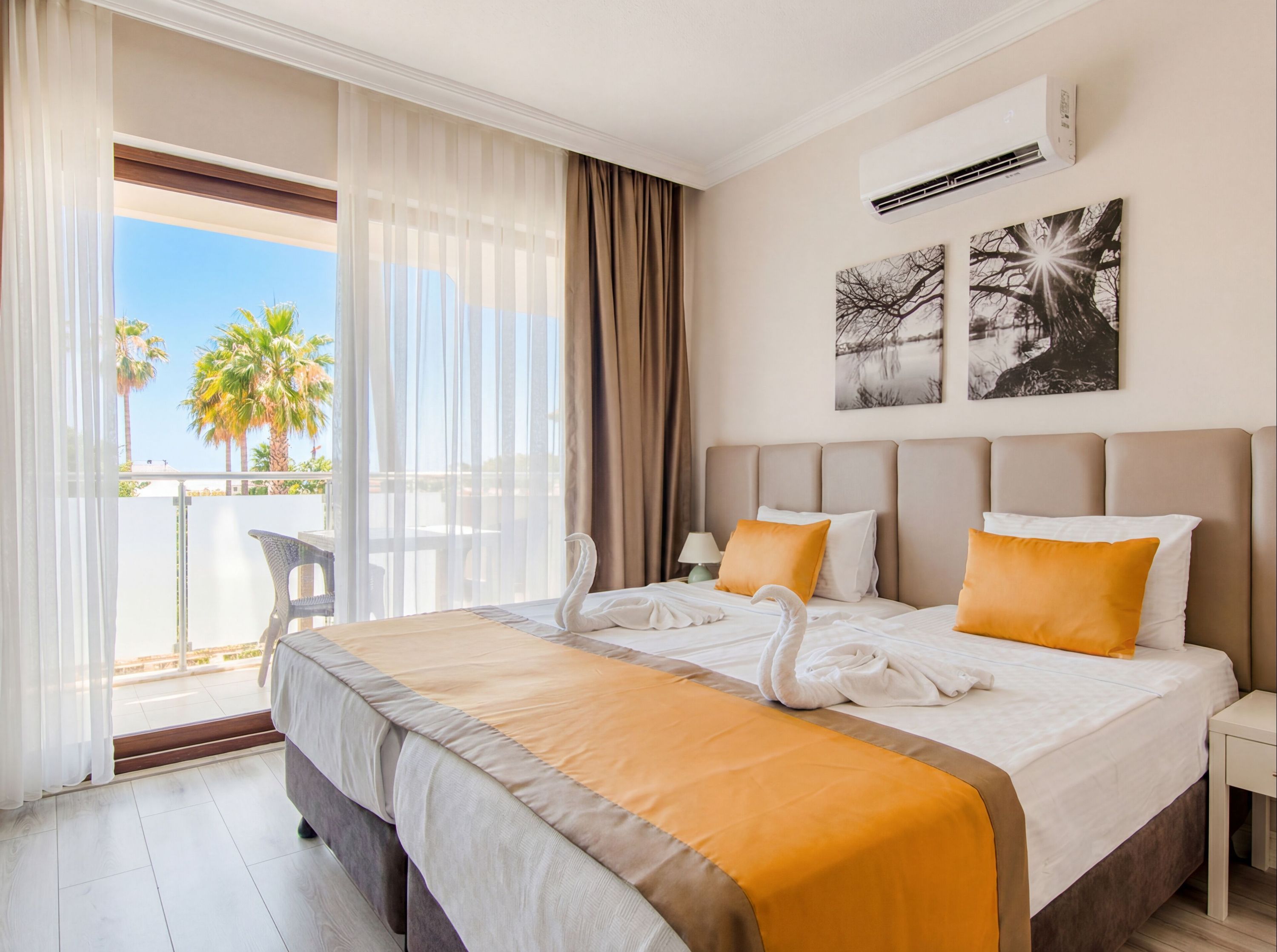 Tropic Beach Resort Hotel - סידה