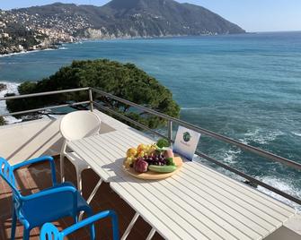 Villa Giulia By Holiday World - Recco - Balcone