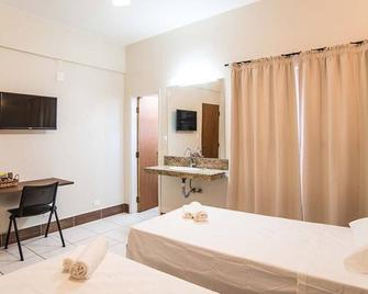 Fenix - Assis - Camera da letto