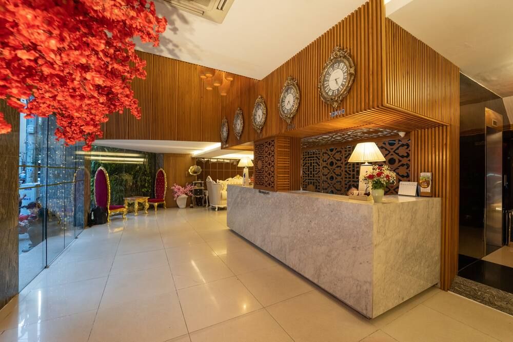 ذا وايت هوتل 8 إيه تاي فان لونج