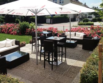 Hotel Meridian - Landshut - Patio