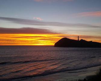 Crayfish Cove - Unsurpassed Water front location! - Whakataki - Playa