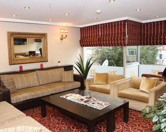 Zeo Hotel Merter - اسطنبول - غرفة معيشة