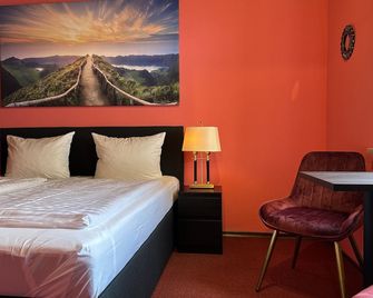 Maiers Hotel - Bayerisch Eisenstein - Спальня