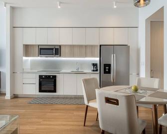 Apartamentos Cityzen - San Antonio - Cocina