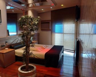 Dallas Hotel -Motel- - Buenos Aires - Bedroom