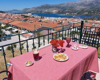 Zoi Luxurious Seaview Retreat - Argostoli - Balkon