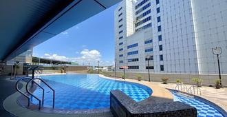 Evergreen Plaza Hotel - Tainan - Thành phố Đài Nam - Bể bơi