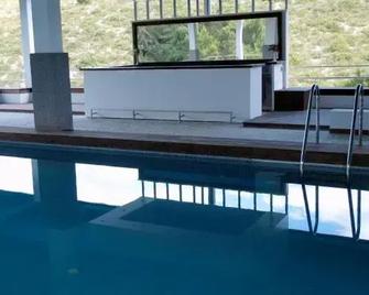 Hotel Sirena Hvar - Hvar - Pool