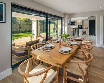 The Beach House - Bembridge - Їдальня