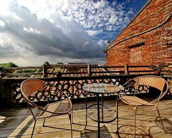 Nancy Chalets - Dongguan - Balkon