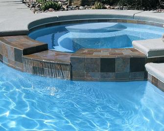 'The Key West' Las Vegas House w/ Private Pool! - North Las Vegas - Pool