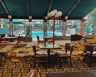 Clarion Inn - Fort Collins - Restaurant