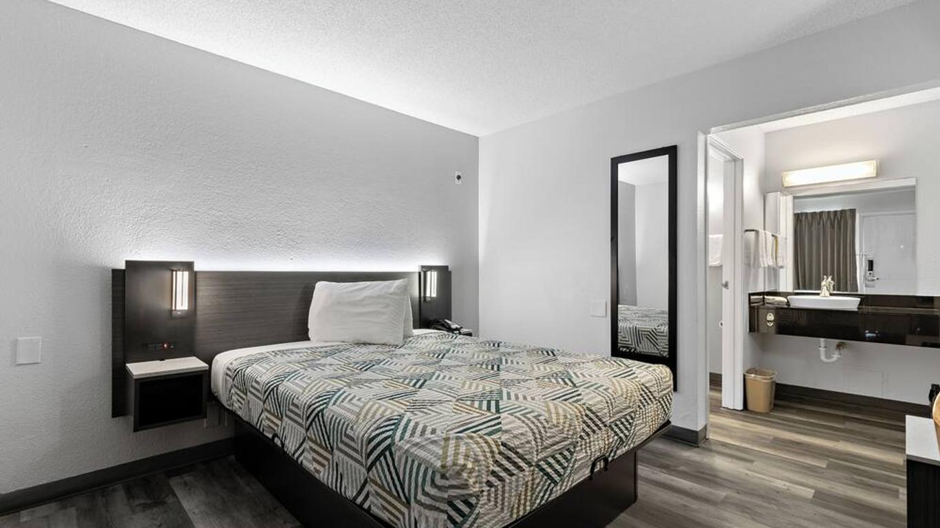 Motel 6 San Diego North