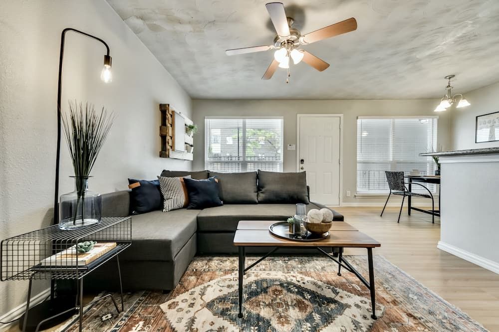 The Hidden Gem Near Downtown Dallas - Dallas - Living room