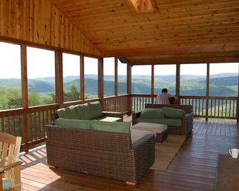 Luxury private retreat with panoramic views of Lost River Valley - Lost River - Sala de estar