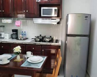 Royal View Apartment - One bedroom, one bathrooms - Belize City