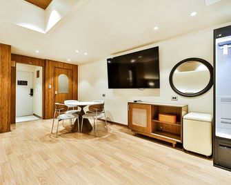 Gyeongiu Coolstay Hotel - Gyeongju - Jídelna