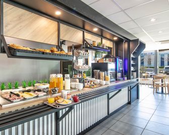 B&B HOTEL Lyon Aéroport Saint-Quentin-Fallavier - Saint-Quentin-Fallavier - Buffet