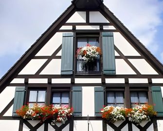 Hotel Restaurant Lohmühle - Bayreuth - Building