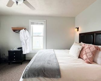 Erie Suite @ The Bayfield Guest House, Bayfield - Bayfield