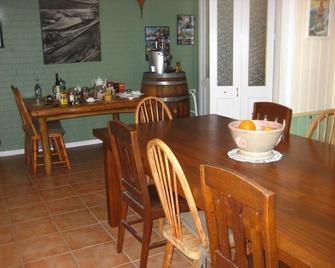 Mudgee Bed And Breakfast - Mudgee - Dining room