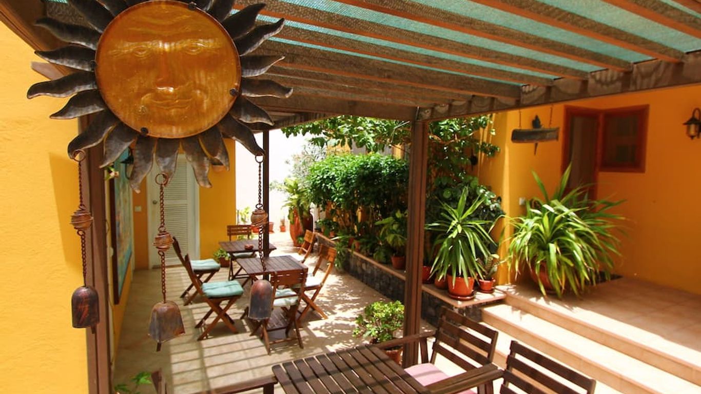 Kira's Boutique Hotel