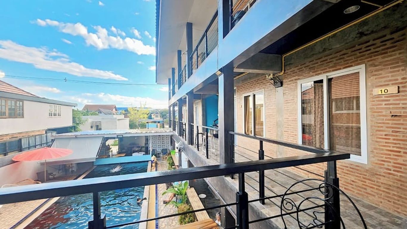 โอร่า เฮาส์