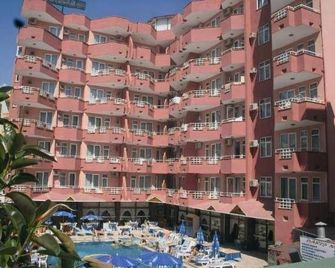 Bariscan Hotel - Mahmutlar - Gebouw