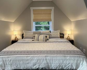 Sand Mountain Studio - Mifflinburg