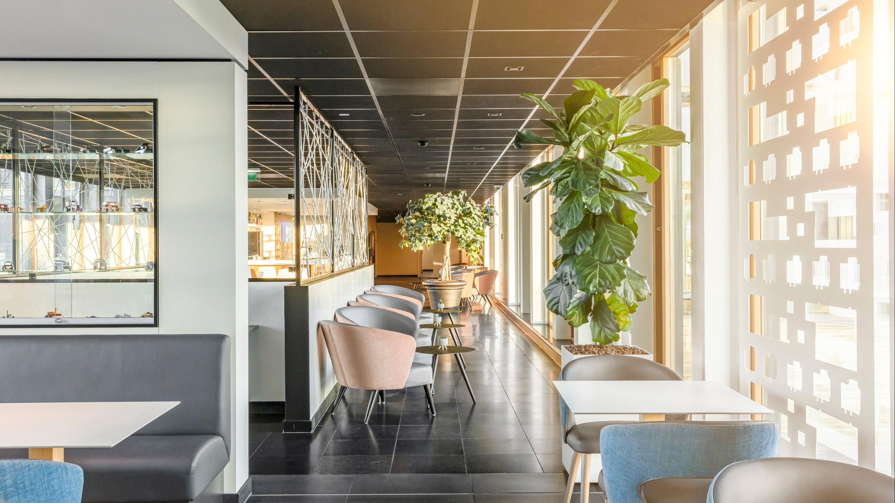 Holiday Inn Express Utrecht - Papendorp By IHG thumbnail 3