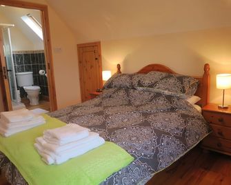 Thistledown Ballina, Crossmolina Co Mayo Sleeps 8 Sister Property To Inglewood - Ballina (Mayo) - Bedroom