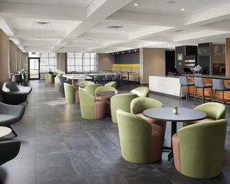 Courtyard by Marriott Edina Bloomington - Bloomington - Lounge