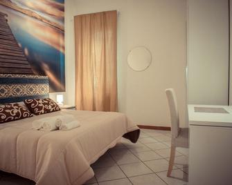 B&B Luxury Salerno Central - Salerno - Bedroom