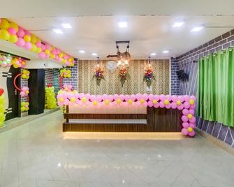 Super Capital O Divira Inn - Dhanbād - Front desk