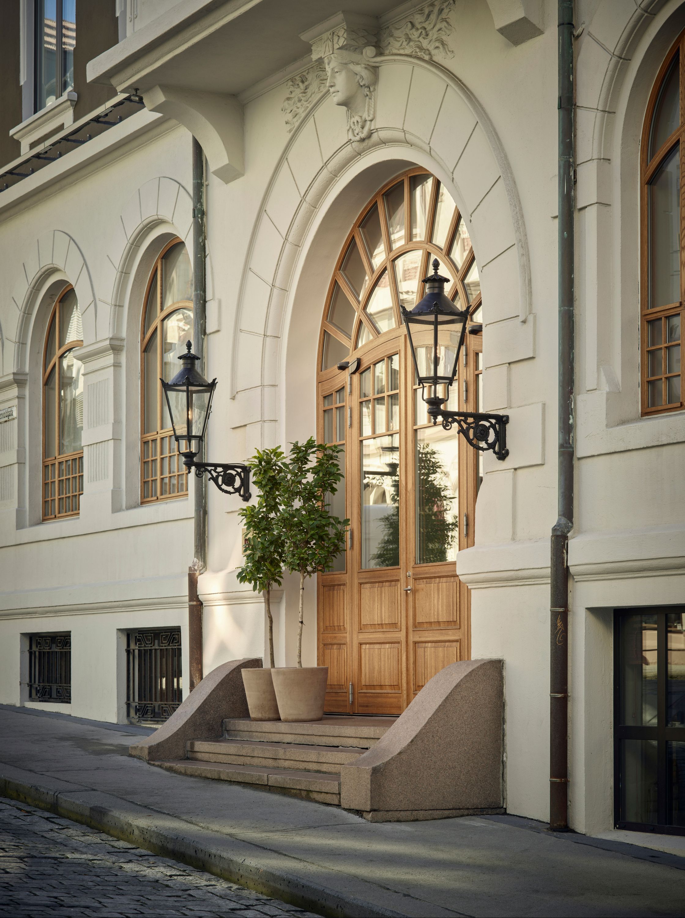 Hotel 1904 - Олесунн - Будівля