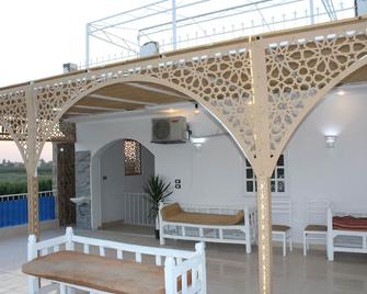Mama Africa Apts & Studios - Lúxor - Restaurante