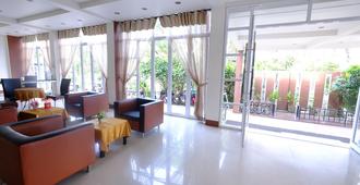 The Room Hotel - Nakhon Phanom - Lobby