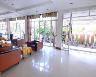 The Room Hotel - Nakhon Phanom - Lobby